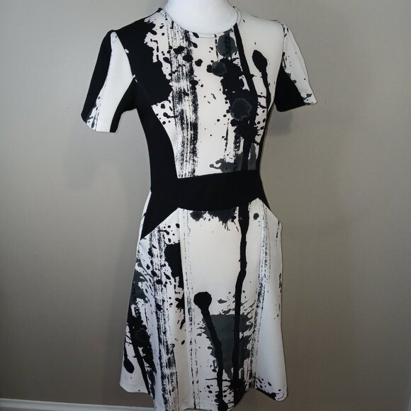 YOANA BARASCHI, BLACK AND WHITE SPLATTER DESIGN, WOMENS DRESS, SIZE MEDIUM - Picture 3 of 10